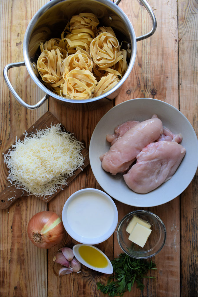 ingredients for the chicken Alfredo
