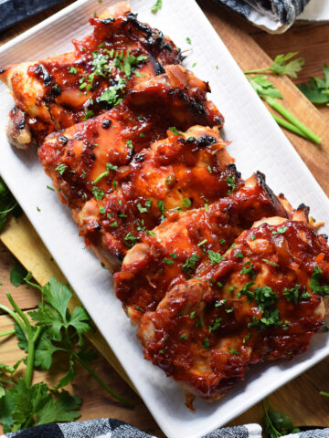 Oven barbecue chicken on a plate.