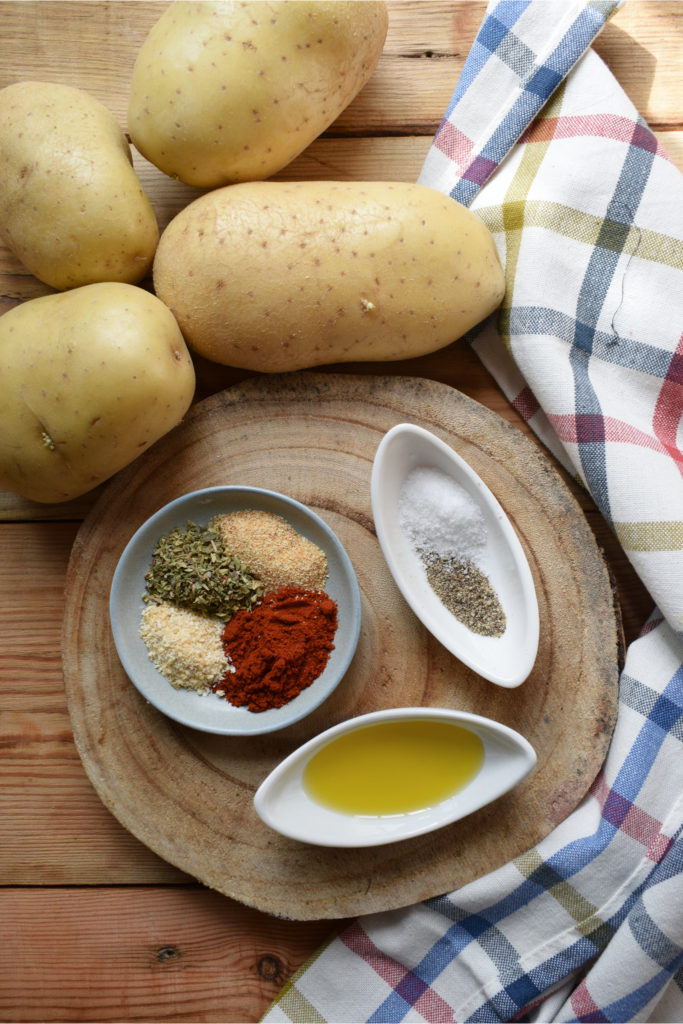 ingreditnts ot make the spiced potatoes