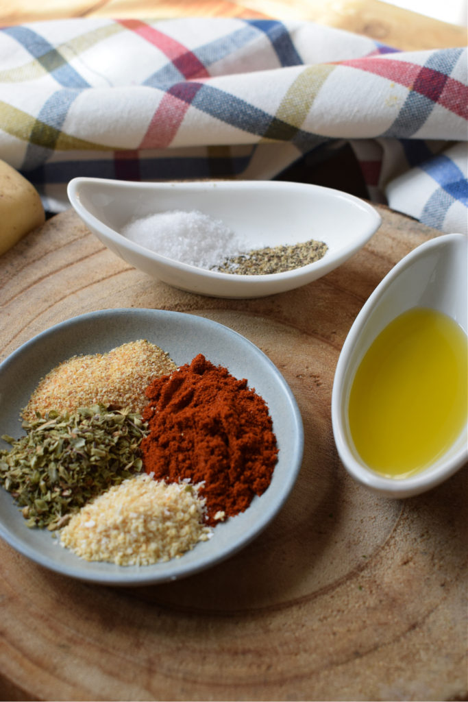 spices to make the spiced potaot wedtges