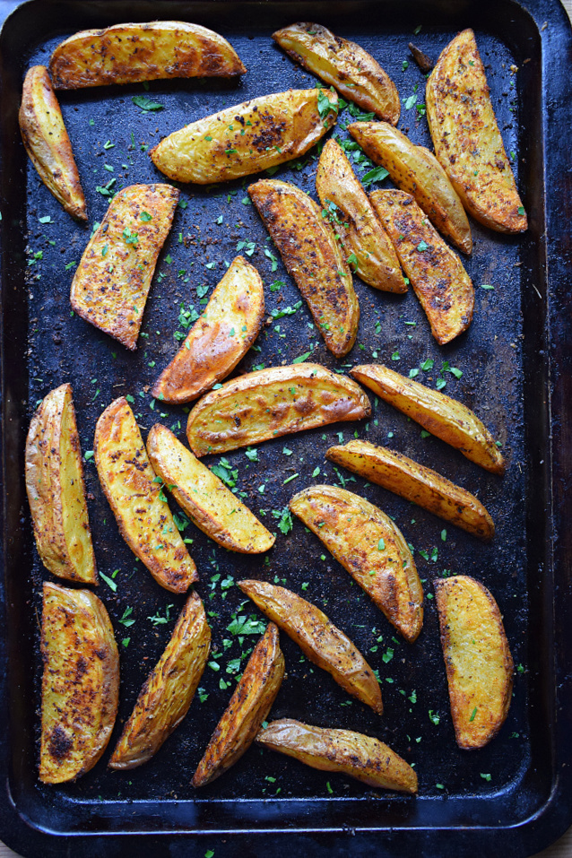 paprika potatoes on a baking tray