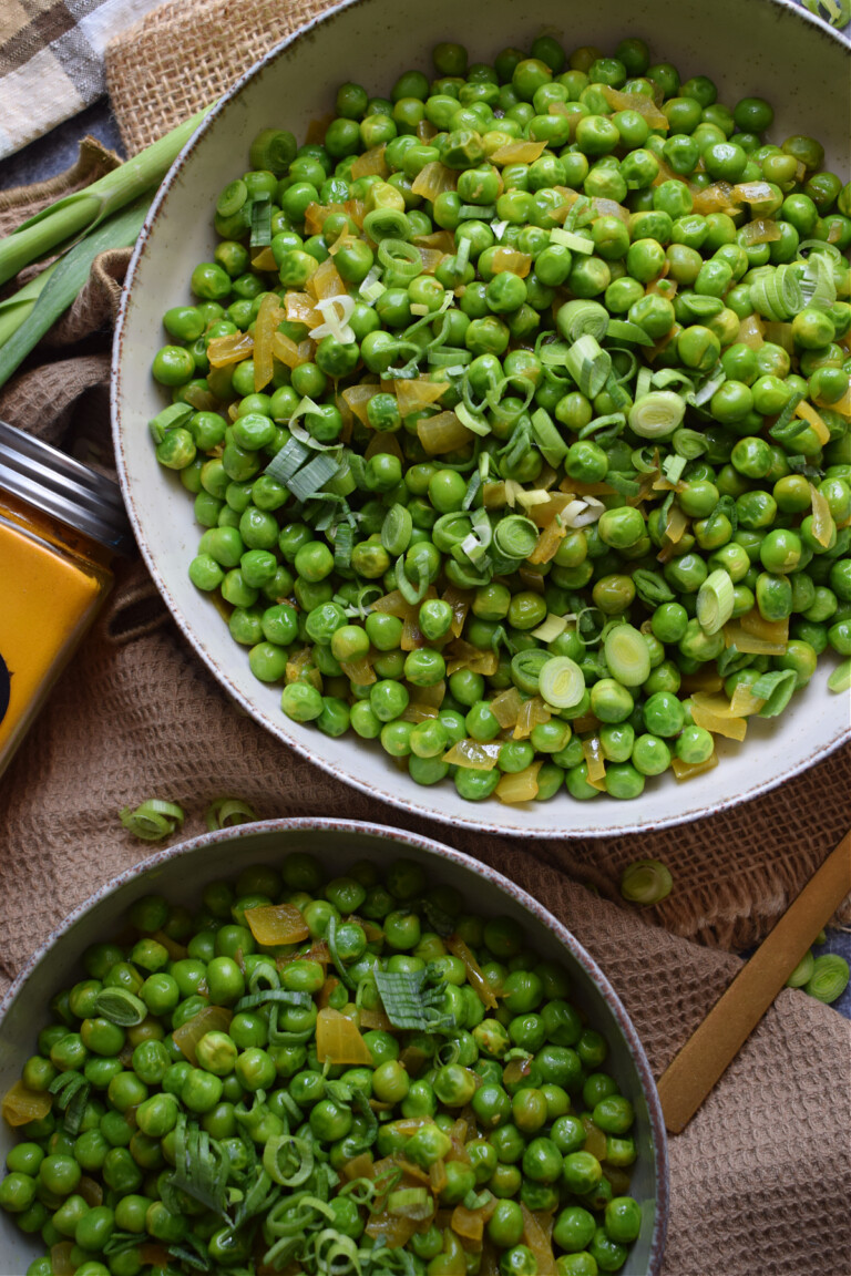 Curried Peas - Julia's Cuisine