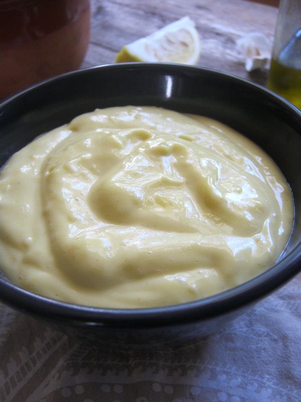 Close up of Alioli sauce in a bowl