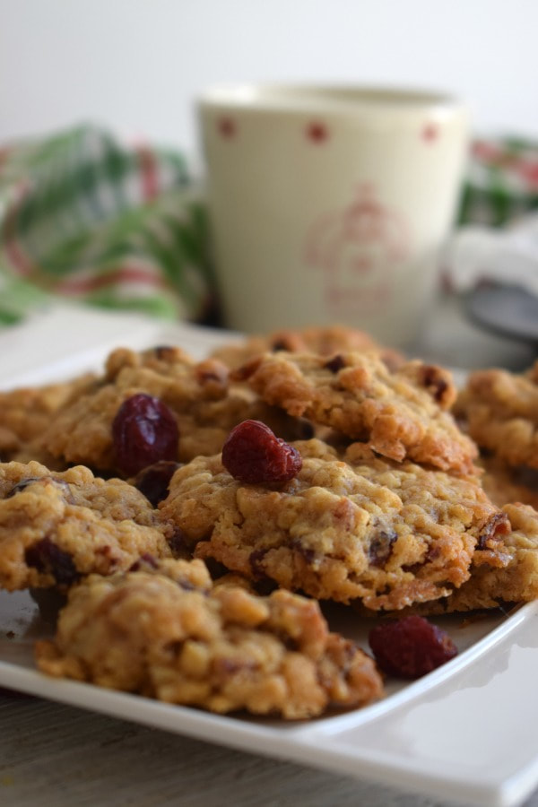 cranberry walnut oatmeal cookies on a plate