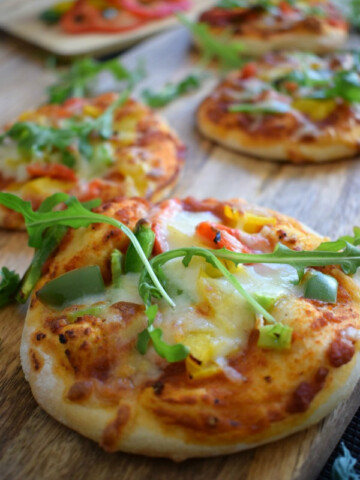 close up of the mini pizza