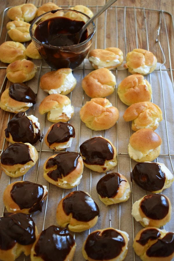 Profiteroles:  A Step-by-Step Guide on a cooling rack
