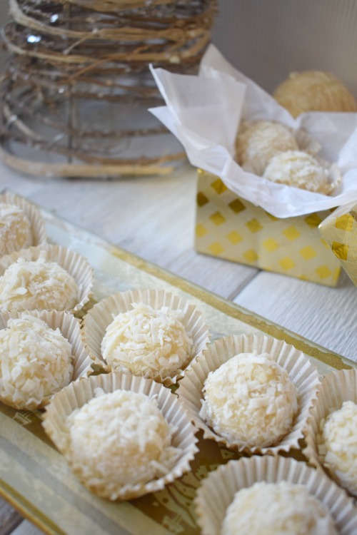 Winter White Chocolate Truffles - Julia's Cuisine