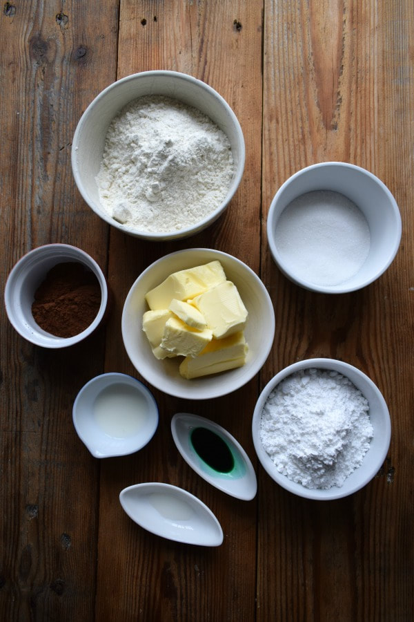 Ingredients to make the chocolate shortbread