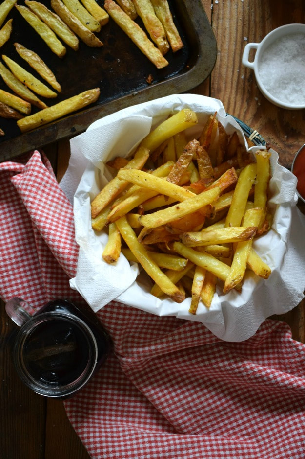 Table setting of Crispy Oven Fries with a drink