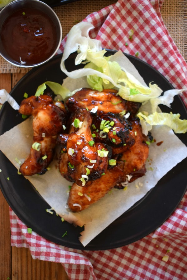 Sticky Honey Garlic Wings with dipping sauce