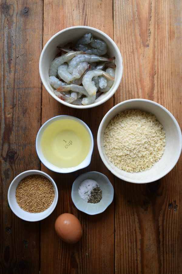 Ingredients to make the Sesame and Panko Crusted Fried Shrimp