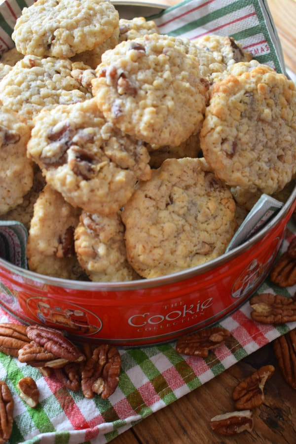 Pecan Oatmeal Cookies in a tin box