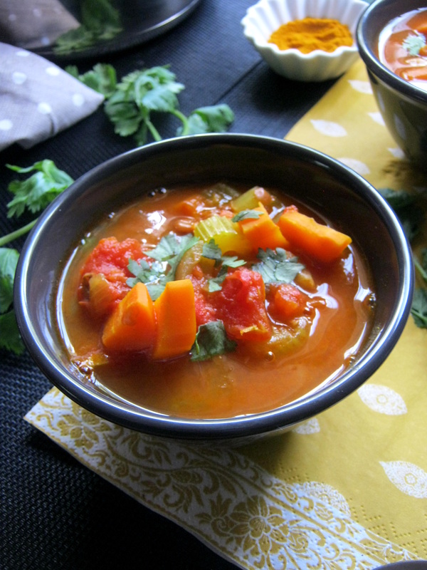 SPICED MOROCCAN SOUP IN A BOWL