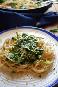 Lemon Spinach Pasta on a plate.