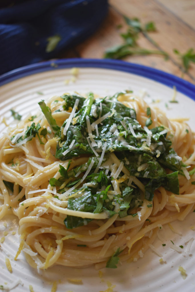 close up of the fresh spinach and zesty lemon spaghetti