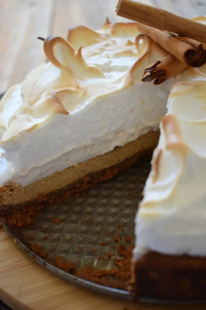 close up of the meringue topped pumpkin cheesecake