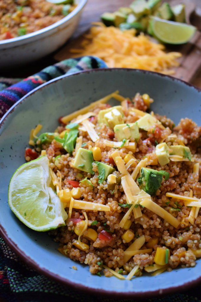Southwestern Bell Pepper Quinoa
31 Dinner Recipes under 500 calories