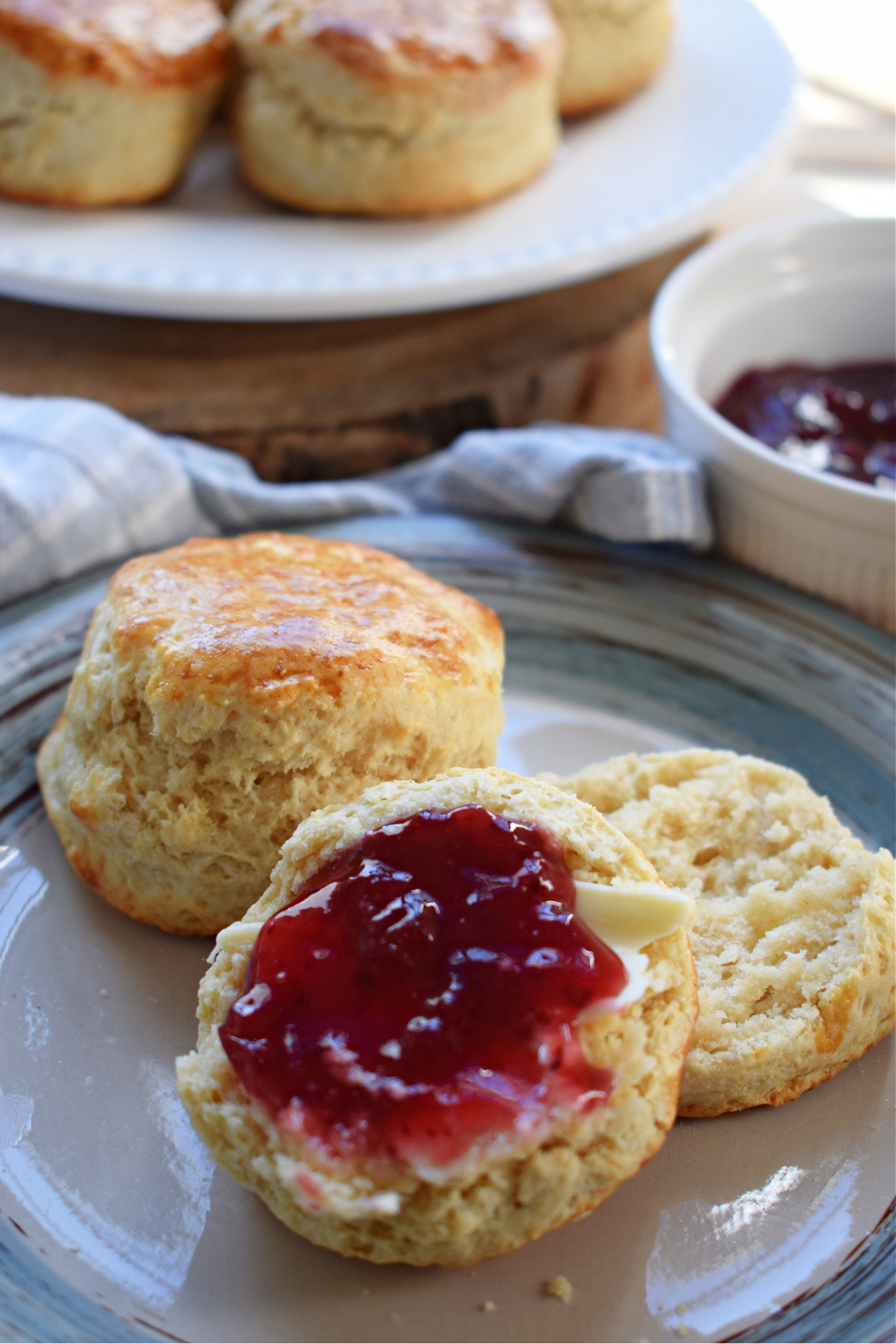 Light & Fluffy Scones - Julia's Cuisine