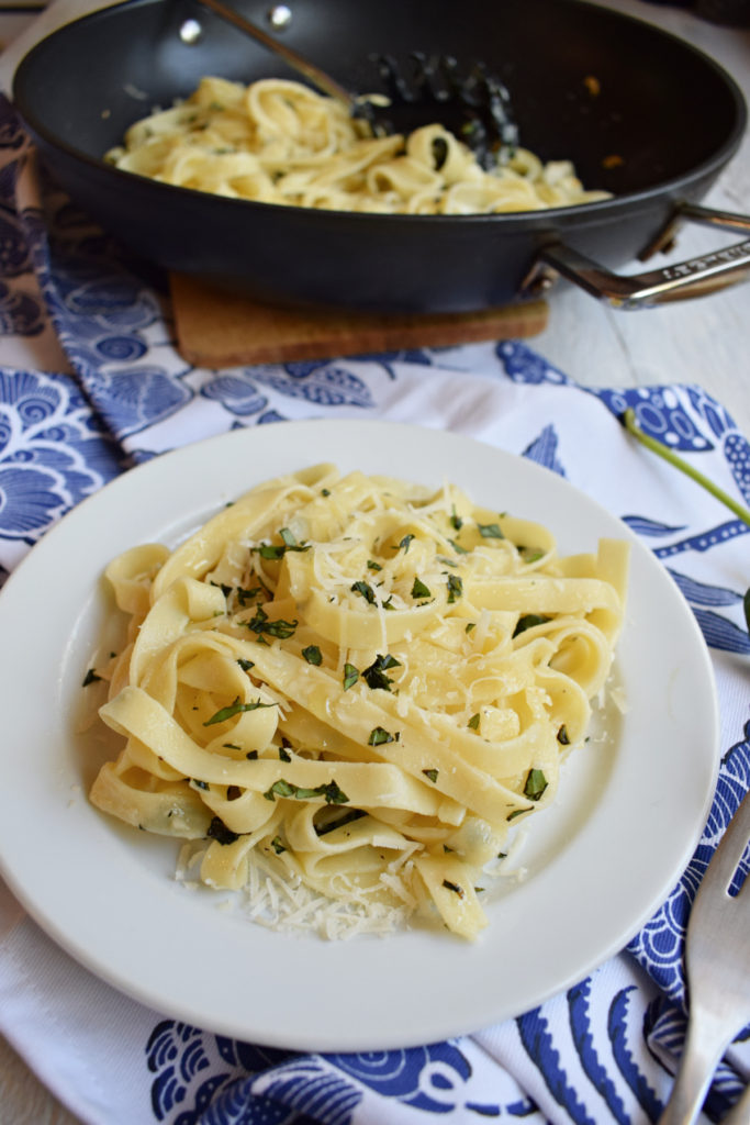 the 5 ingredient tagliatelle on a white plate