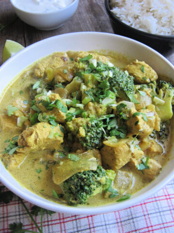 close up of the Coconut Curry Chicken & Broccoli
