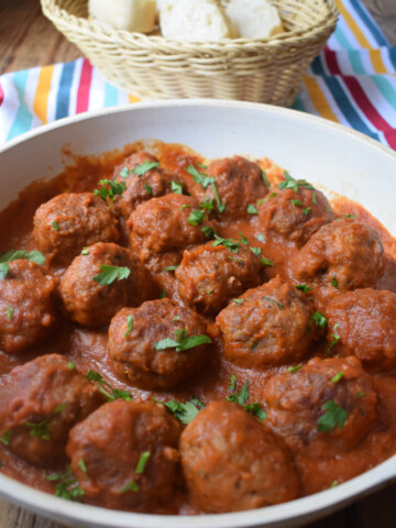 close up of the meatballs in tomato sauce