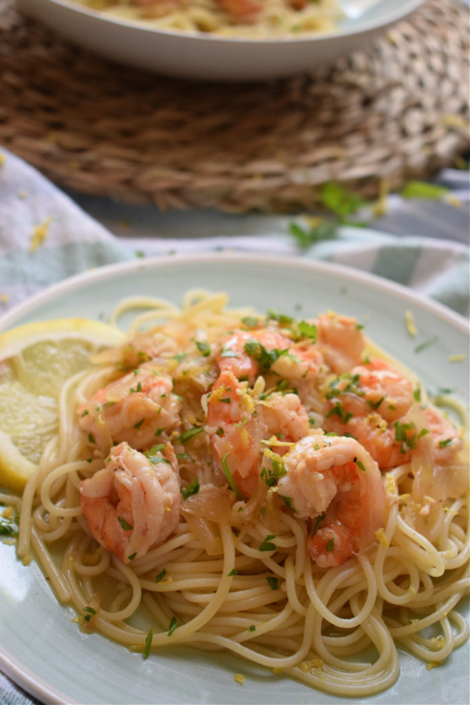 close up of the shrimp linguine in a white wine sauce