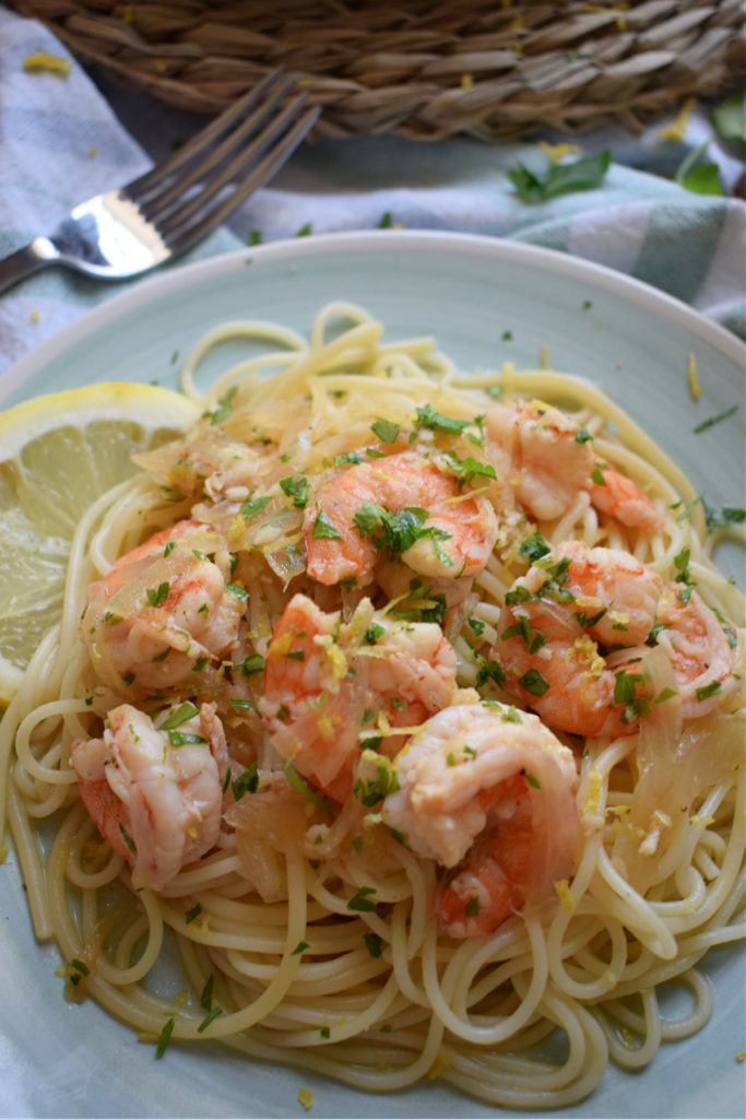 close up of the shrimp linguine in a white wine sauce