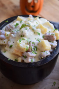 close up of the halloween macaroni and cheese