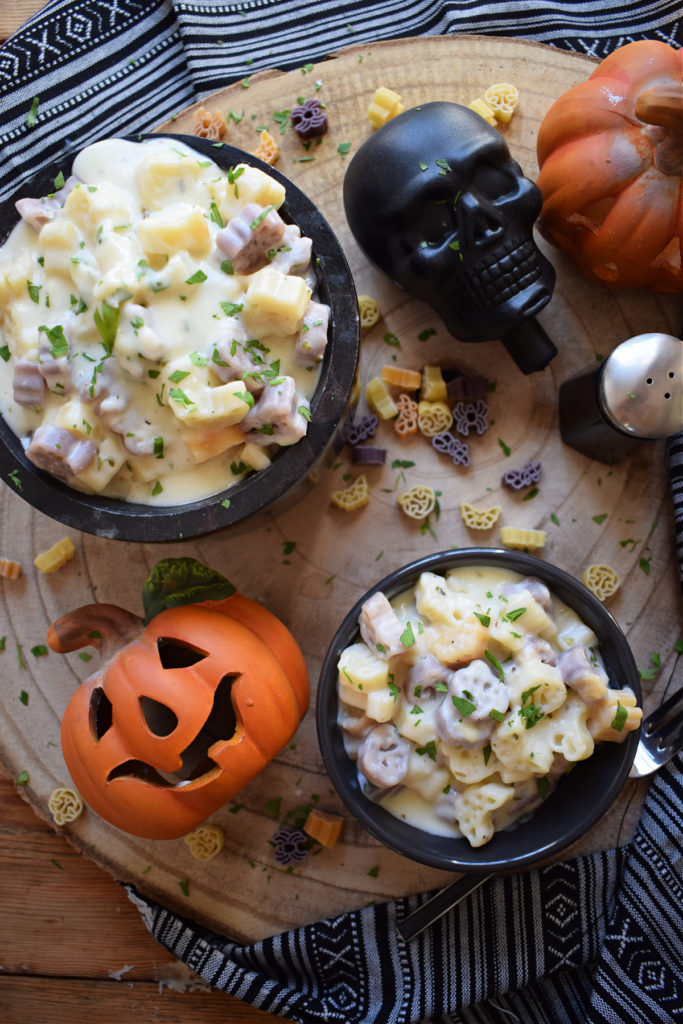 over head view of the halloween macaroni and cheese with decorations