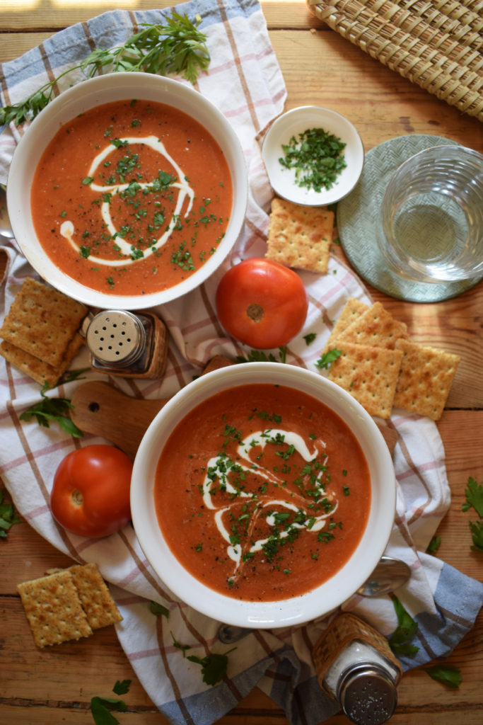 over head vies of the slow cooker tomatoe soup