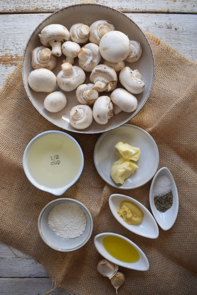 ingredients to make the creamy mushroom sauce
