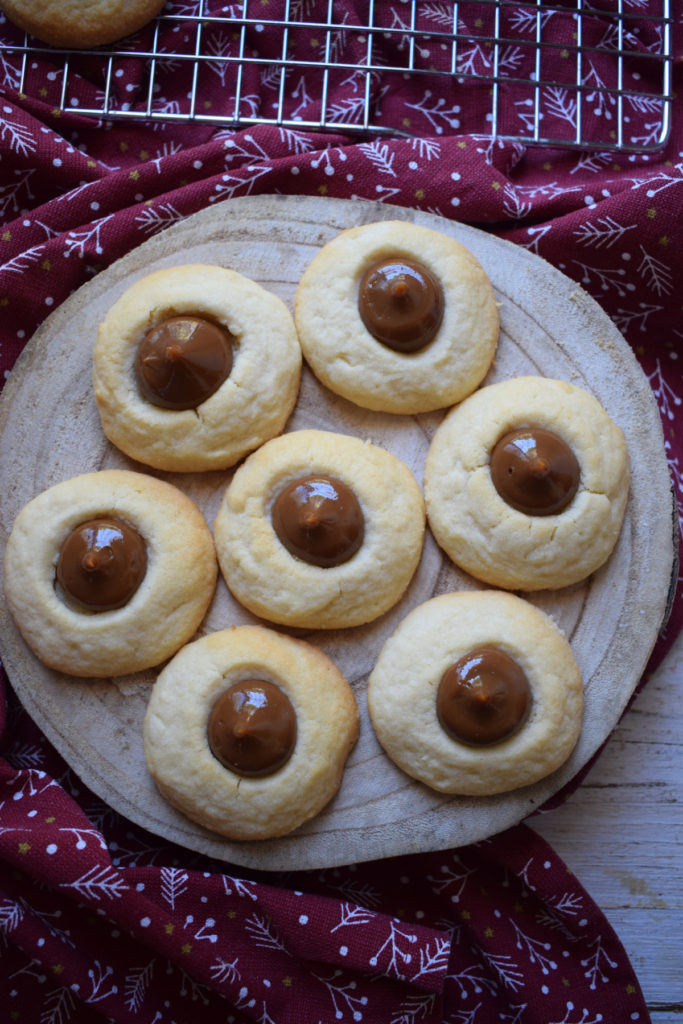 over head view of the dulce de leche thumbprint