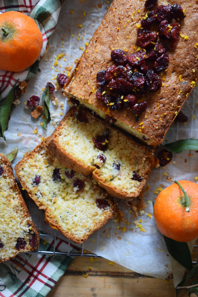 cranberry loaf bread with oranges