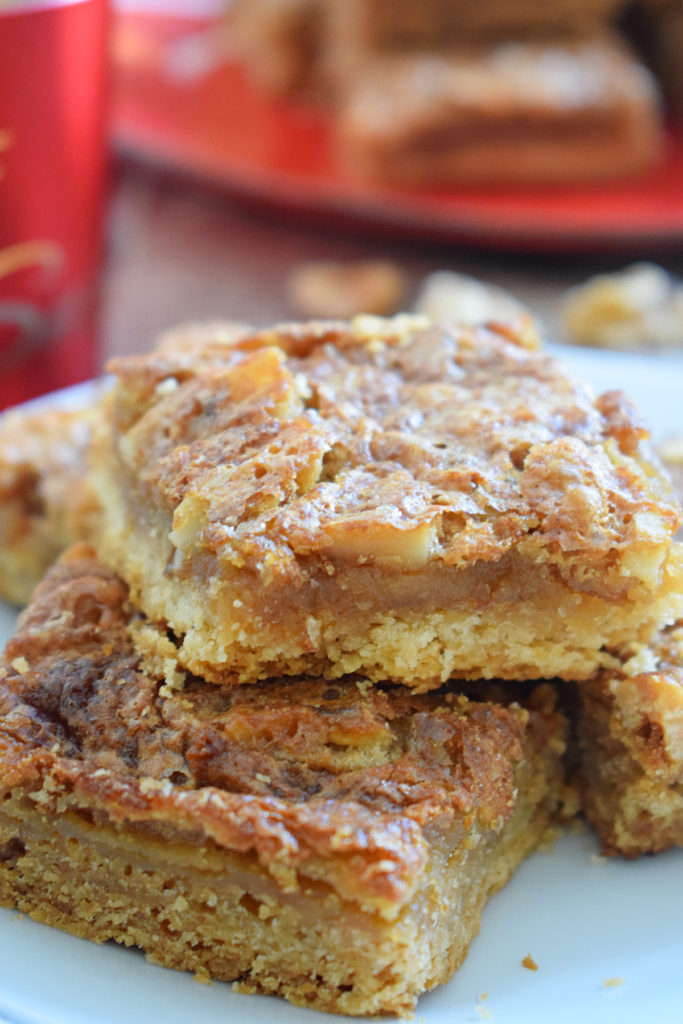 close up of the maple walnut bars