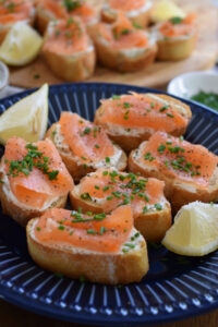 close up of the smoked salmon and cream cheese canapes