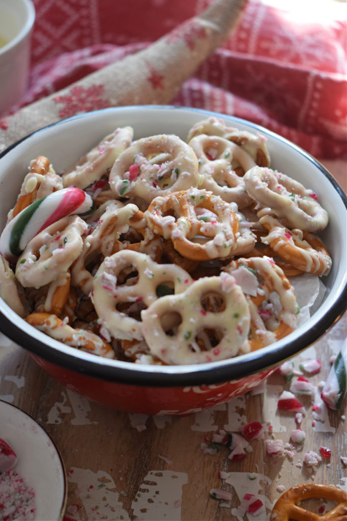 close up of the white chocolate pretzels