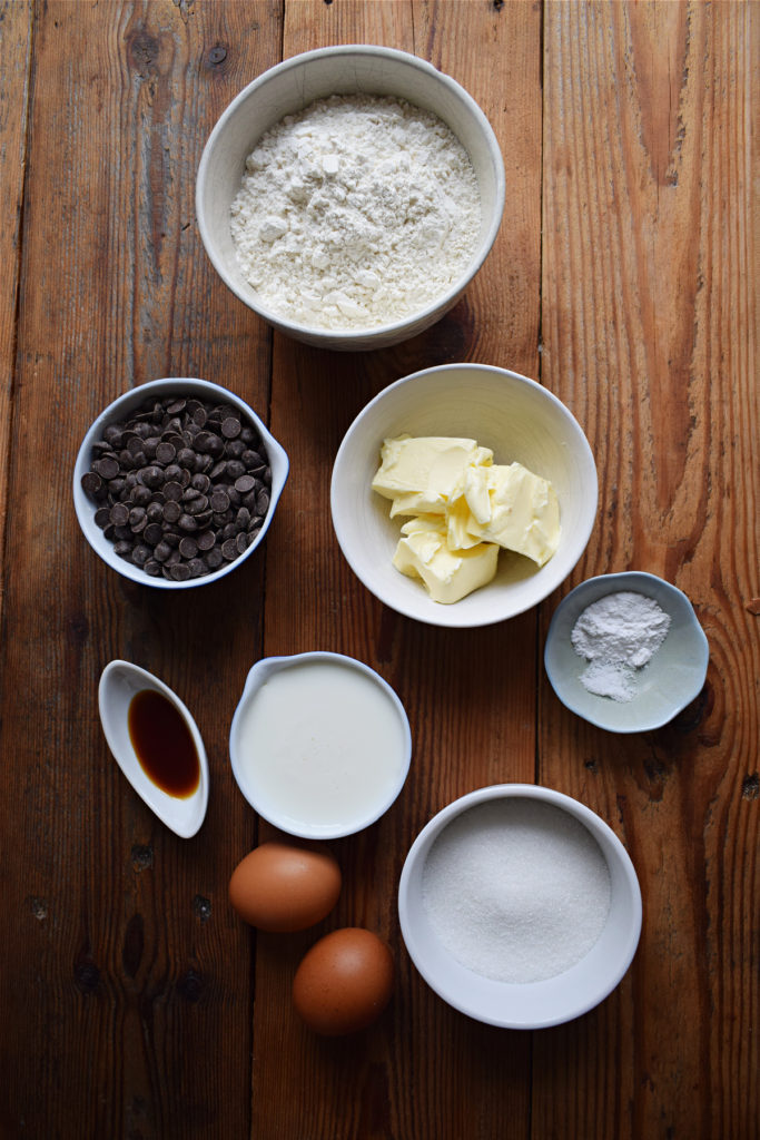 ingredients to make the chocoalte chip loaf cake