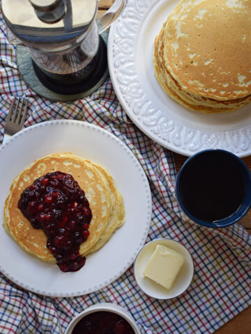 pancakes with coffee