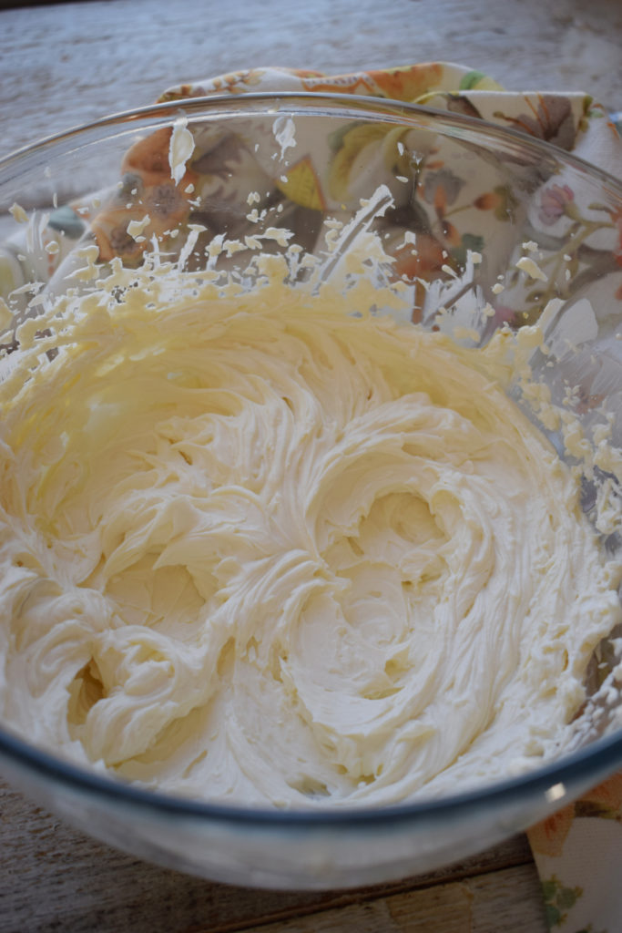 Whipped cream cheese and butter in a bowl.