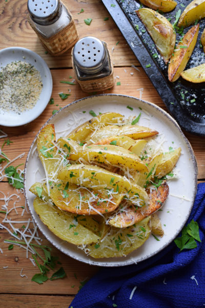 Parmesan and Garlic Potato Wedges - Julia's Cuisine