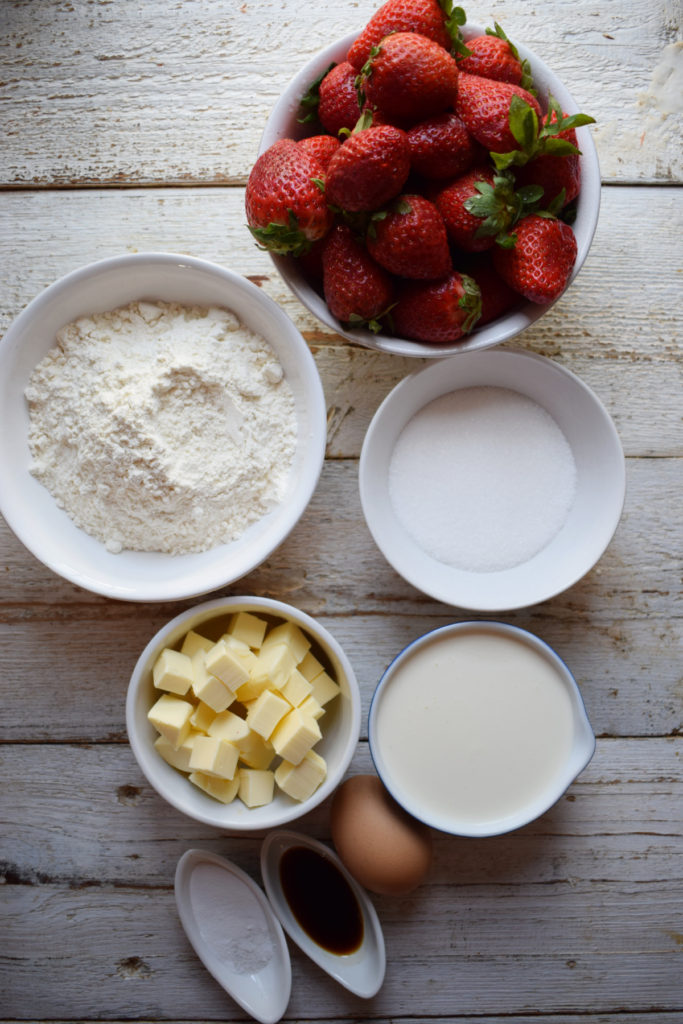 Ingredients to make the strawberry muffins.