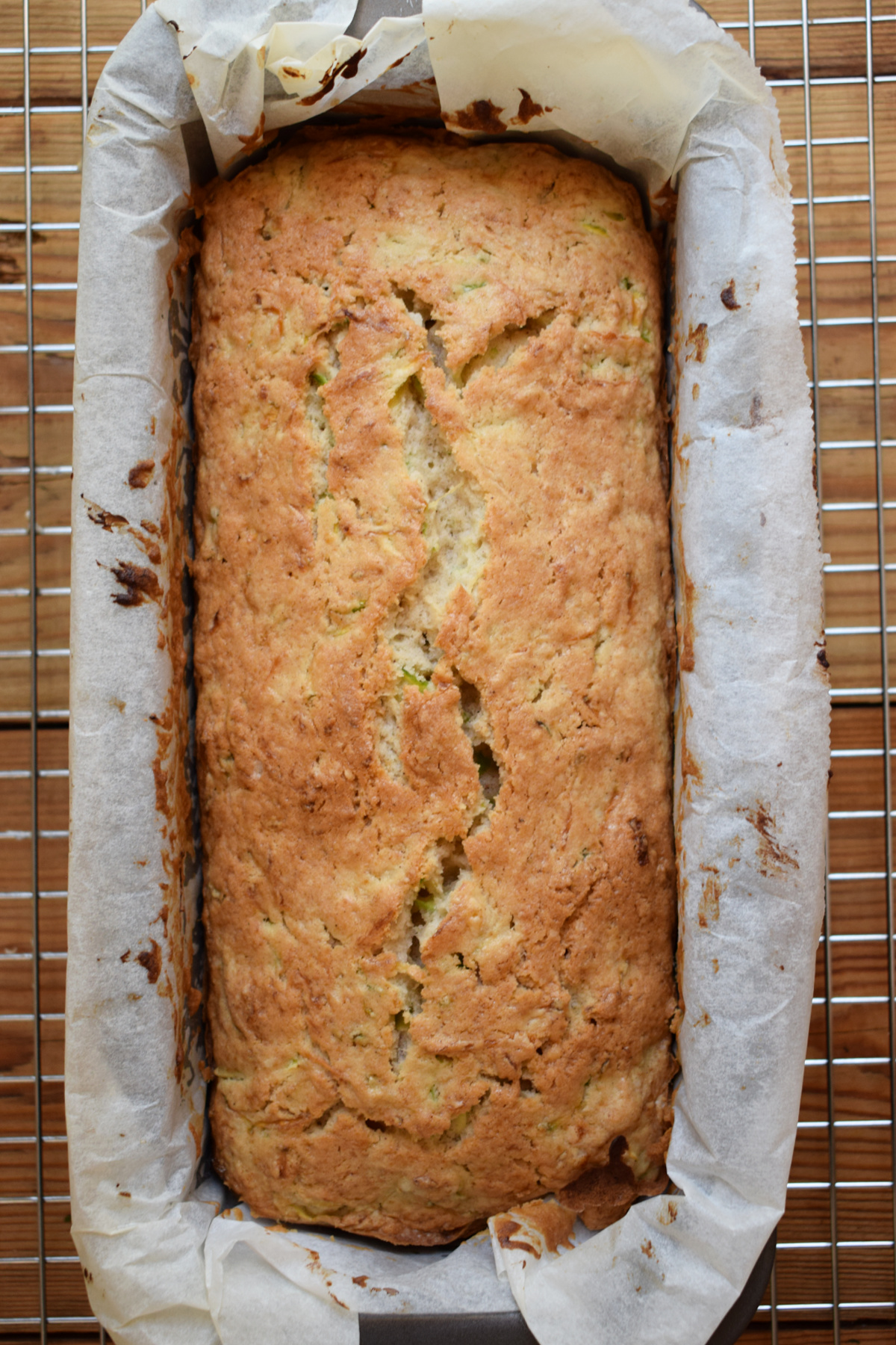 Easy And Delicious Zucchini Bread - Julia's Cuisine