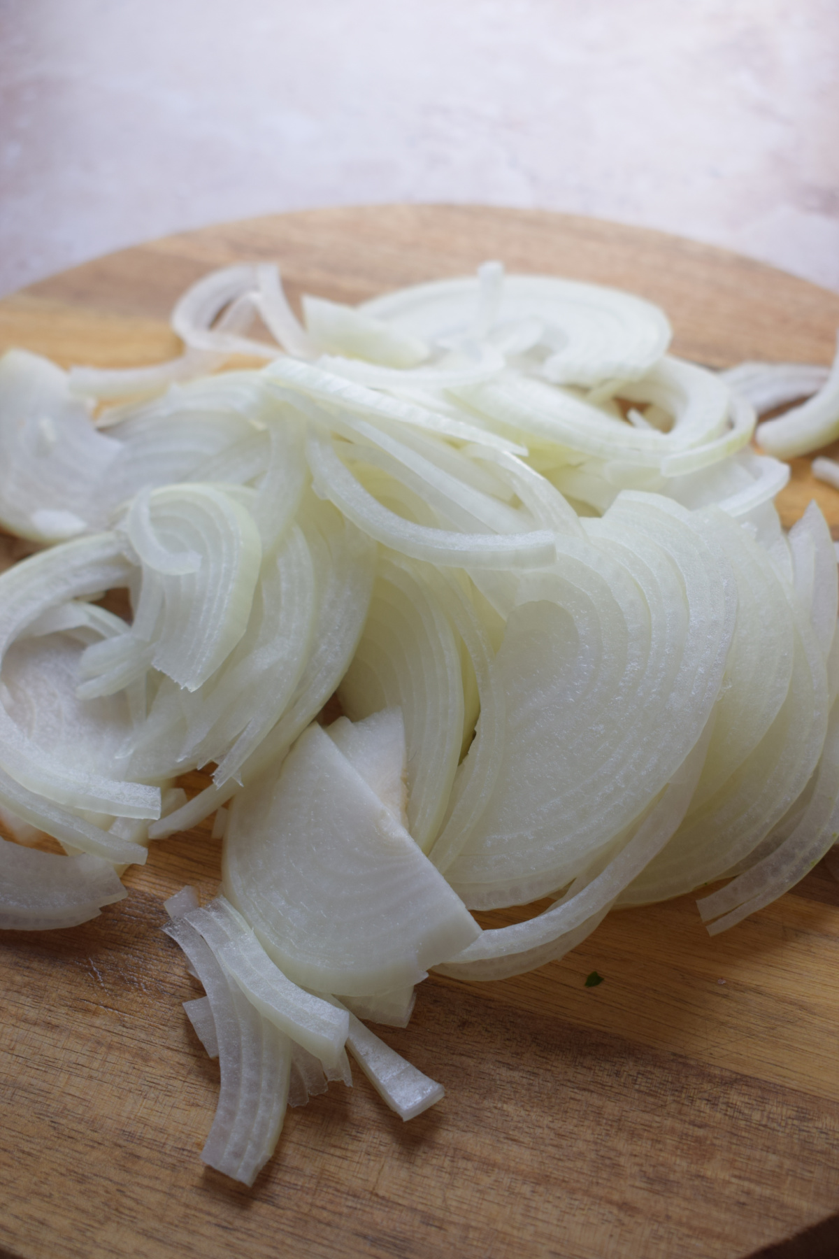 Caramelized Onion Gravy - Julia's Cuisine