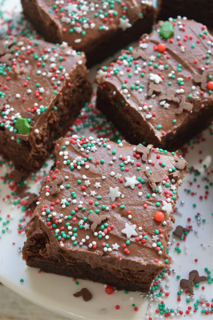 Chocolate Frosted Christmas Browneis