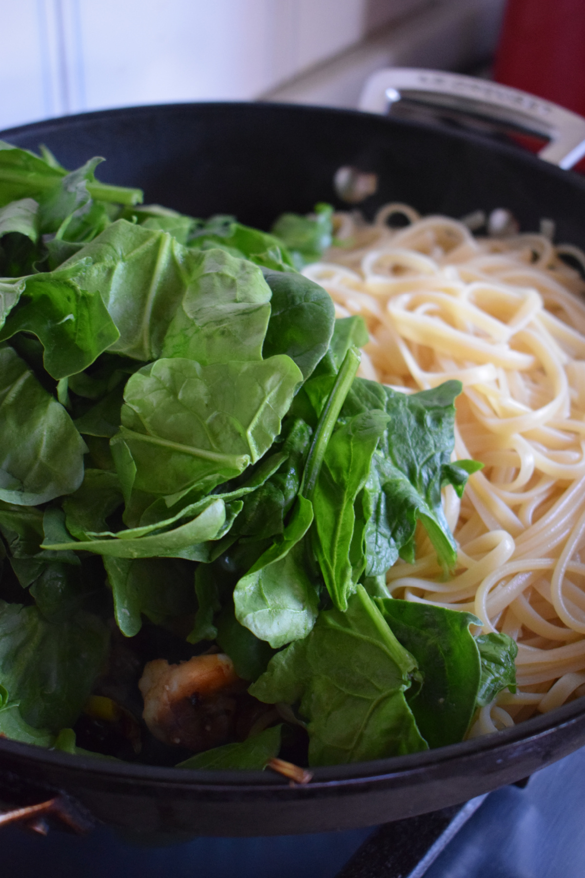 Creamy Shrimp Pasta with Spinach - Julia's Cuisine