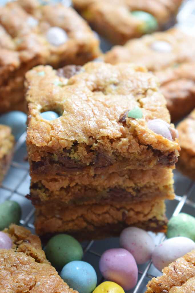 A stack of Easter egg cookie bars.