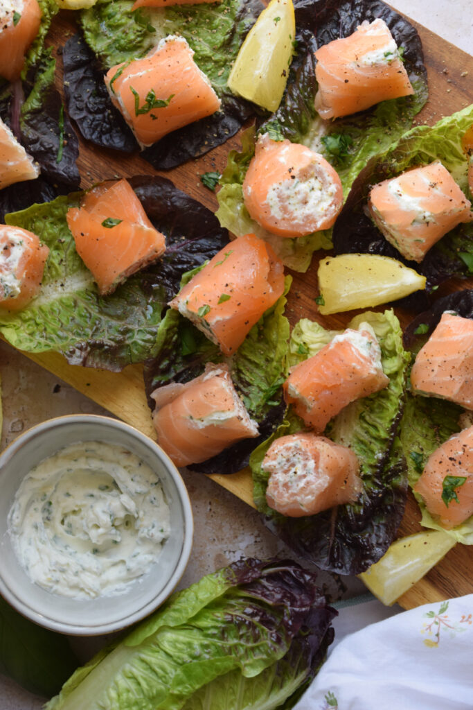 Smoked salmon appetizer with cream cheese.