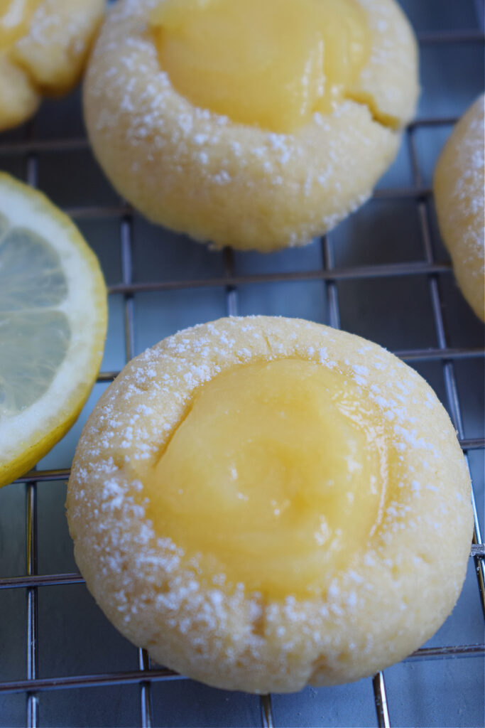 Lemon filled lemon curd cookies.