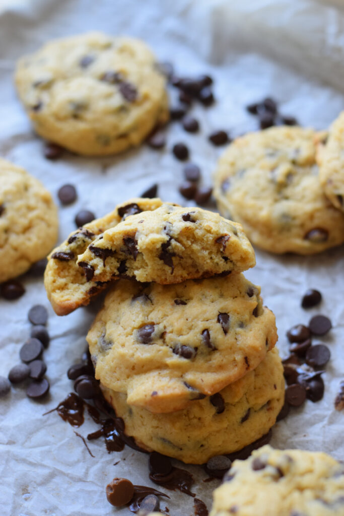 Chocolate chip cookies with cream cheese.