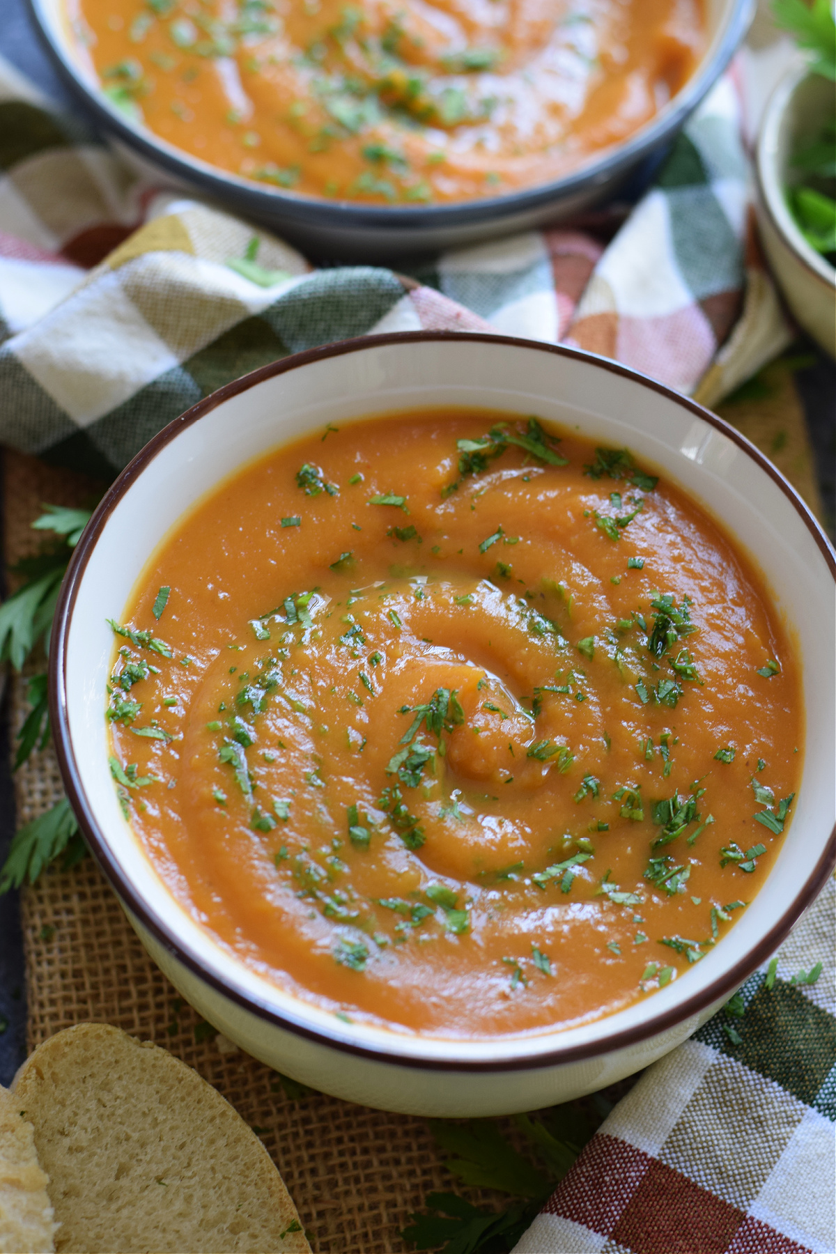 Vegan Roasted Carrot & Red Pepper Soup - Piping Pot Curry